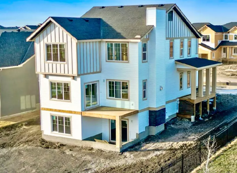 37 North Bridges LNDG, Langdon, AB T0J 1X3