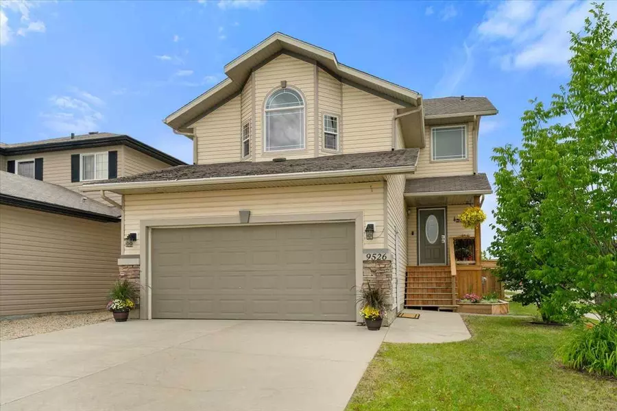 9526 Willow DR, Grande Prairie, AB T8X 0C6
