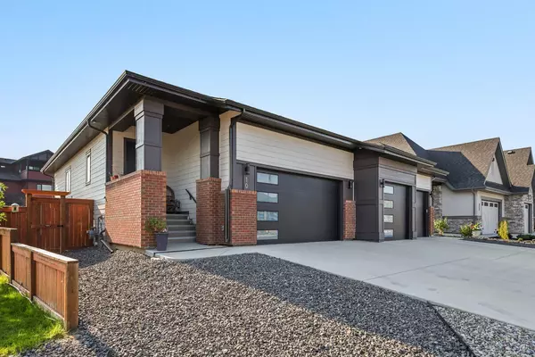 Calgary, AB T3M 3C2,10 Cranbrook Common SE