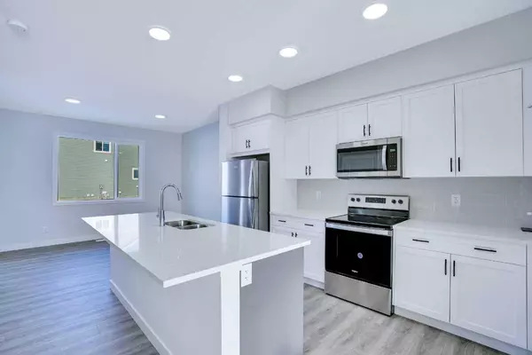 Calgary, AB T3S 0L1,239 Savoy LNDG SE