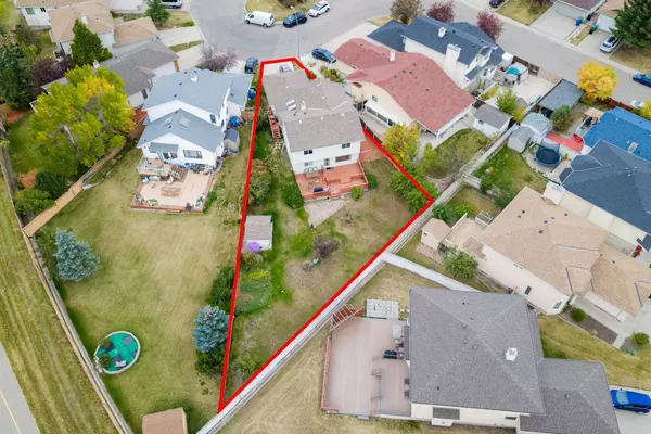 Calgary, AB T3J3J4,169 Coral Sands TER NE