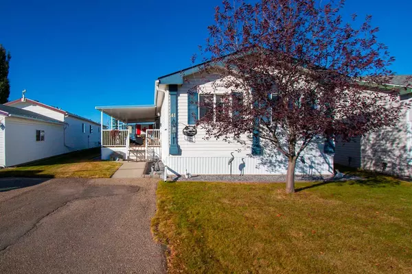 5210 65 AVE #41, Olds, AB T4H1W7
