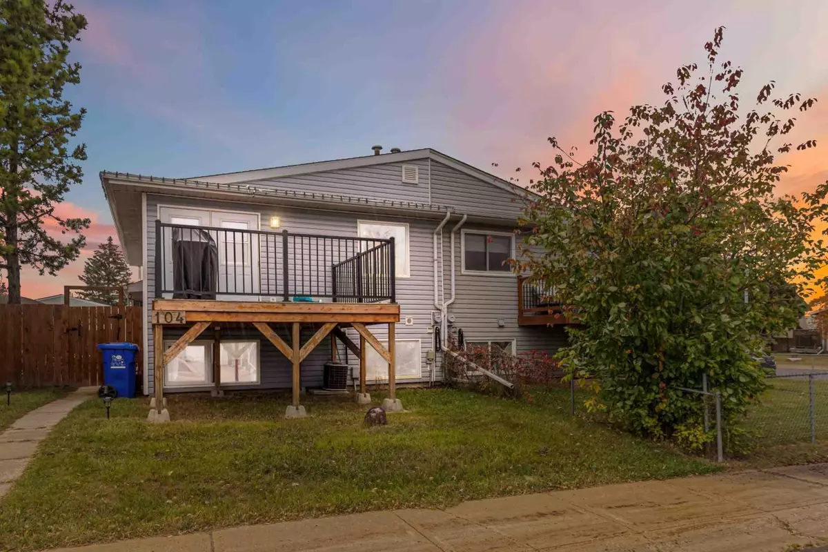 Fort Mcmurray, AB T9H 2Z5,104 Sifton AVE