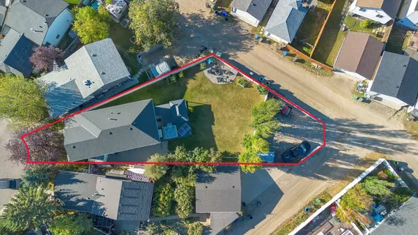 145 Coventry PL NE, Calgary, AB T3K 4A6