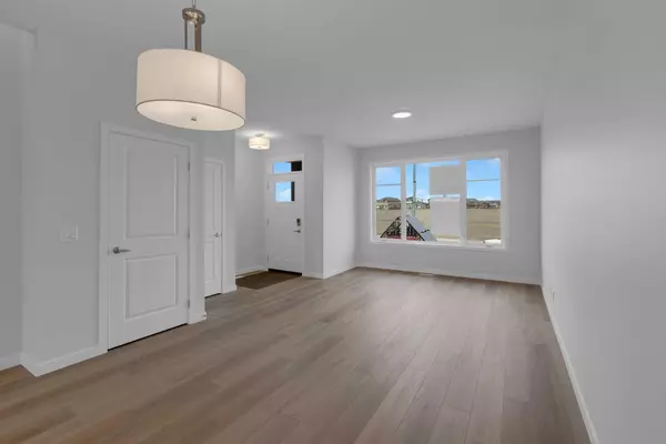 Calgary, AB T3P 2L8,567 Carrington BLVD NW