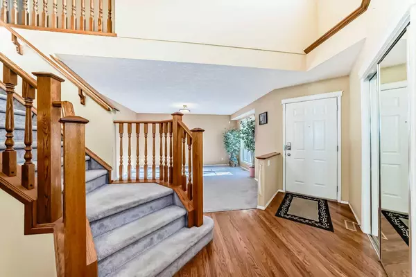 Calgary, AB T3M 1A9,151 Cranwell Close SE