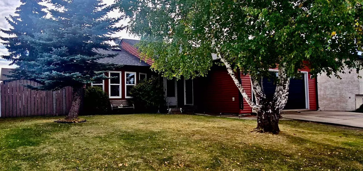 Eckville, AB T0M 0X0,5223 56 AVE
