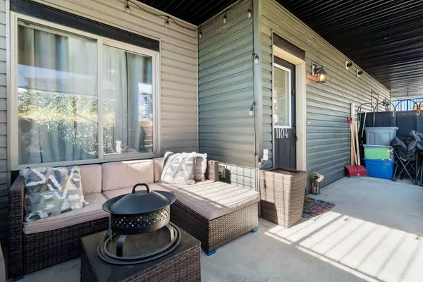 Airdrie, AB T4B 0R7,2461 Baysprings Link SW #1104