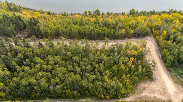 Rural, SK S0M 1L0,7 Crane Lane Murphy Lake