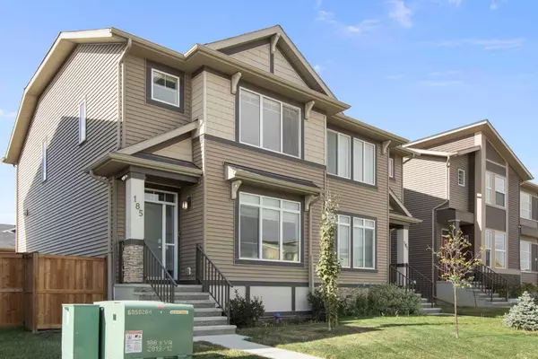 Chestermere, AB T1X 1Z8,185 Dawson DR
