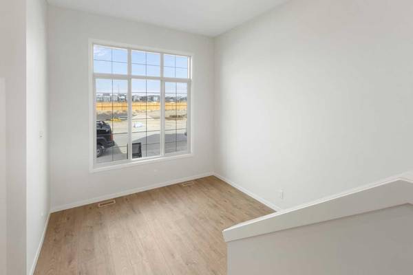 Calgary, AB T3M 3Z3,688 Buffaloberry MNR SE