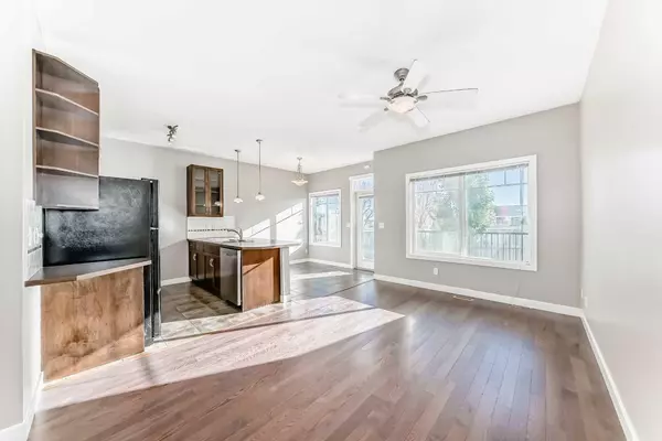 33 Cimarron Vista GDNS, Okotoks, AB T1S 0G2