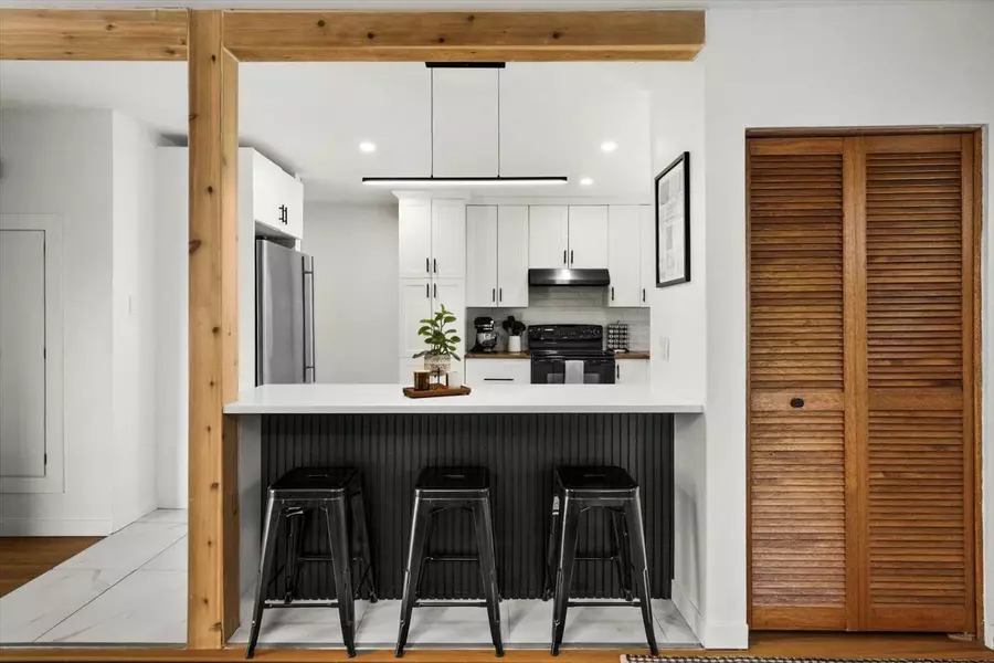 5231 Sheldon PL NW, Calgary, AB T3B 1G6