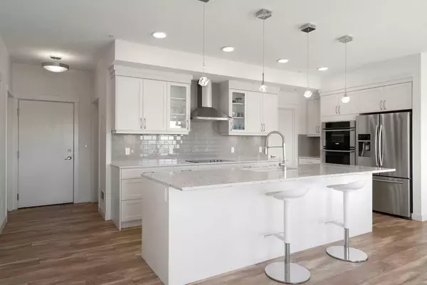 Calgary, AB T3M2V4,20 Seton PARK SE #332