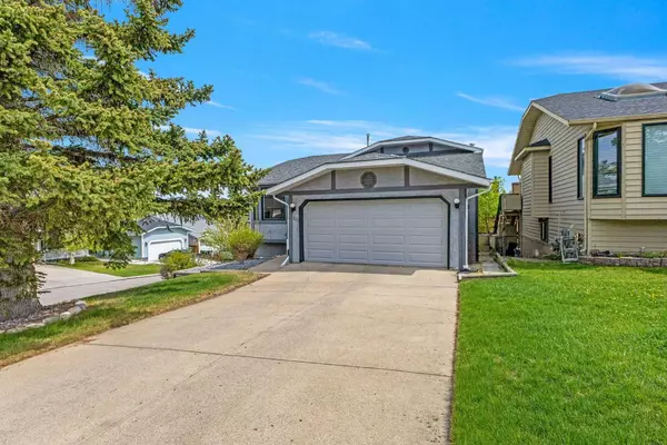 Calgary, AB T3A 4B4,111 Edgebyne CRES NW