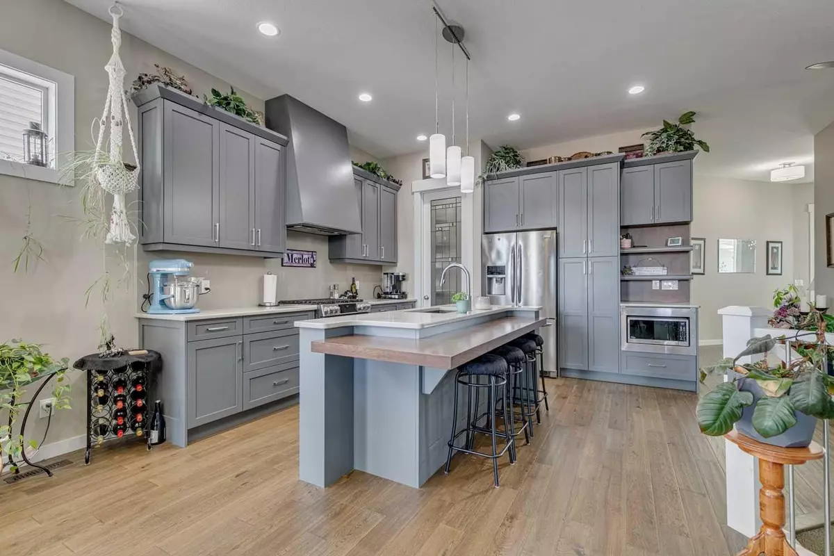 Crossfield, AB T0M0S0,109 Amery CRES