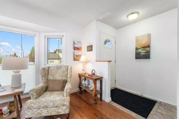Calgary, AB T3K 2C3,68 Macewan Glen Close NW