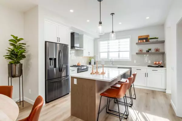 Okotoks, AB T0T 0T0,30 Tillotson LOOP