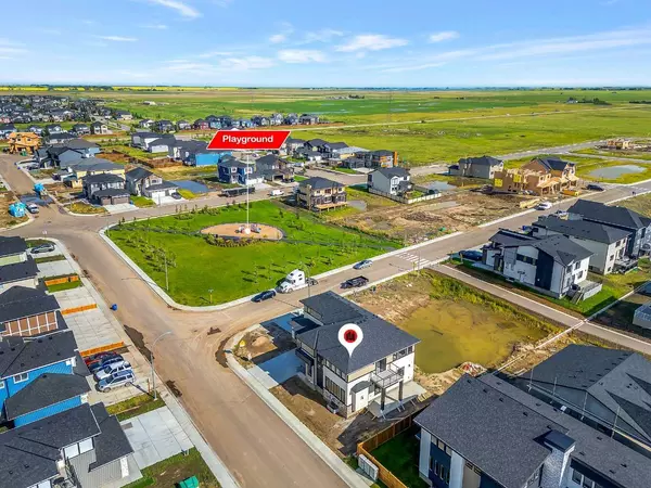 Langdon, AB T0J 1X3,4 North Bridges GLN