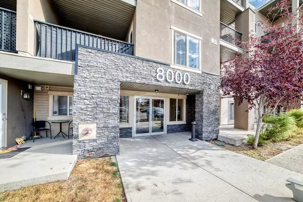 403 Mackenzie WAY SW #8201, Airdrie, AB T4B 3V7