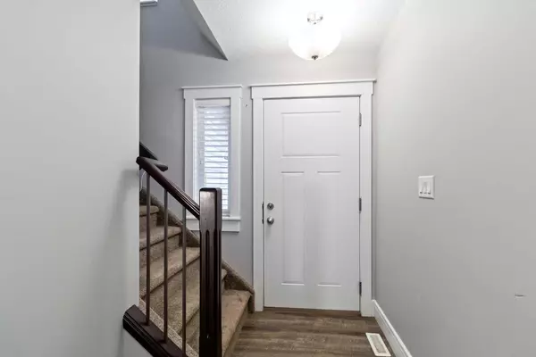 Fort Mcmurray, AB T9J 1C8,105 Archer Hill CT