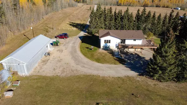 5559 Township Road 320, Rural Mountain View County, AB T0M 1X0
