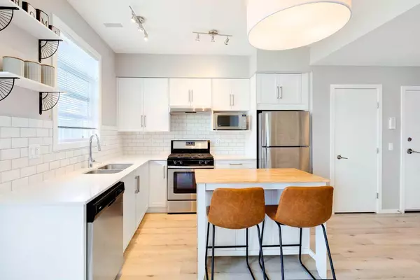 Calgary, AB T3M 1M6,110 Redstone NE #202