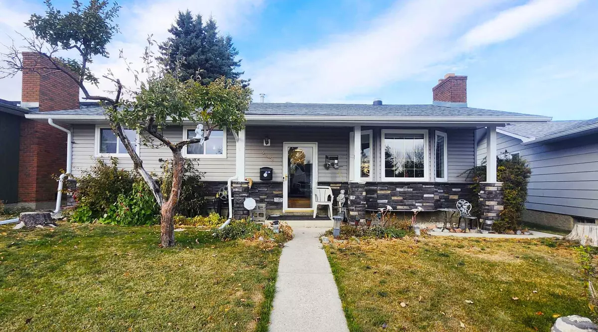 Calgary, AB T1Y 1T6,5202 Whitestone RD NE