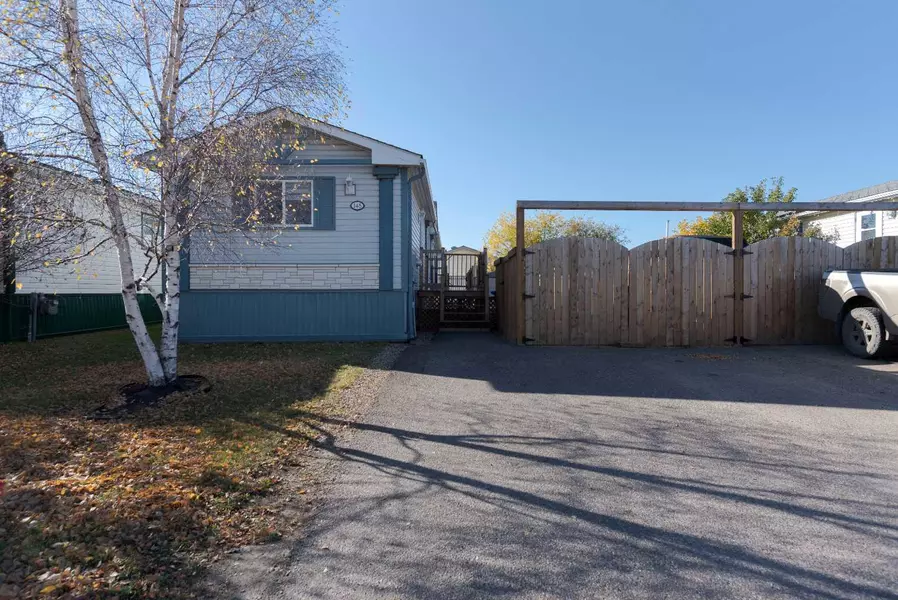 148 McKinlay CRES, Fort Mcmurray, AB T9K2M6