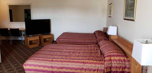 Edson, AB T7E 1T9,4830 4 AVE