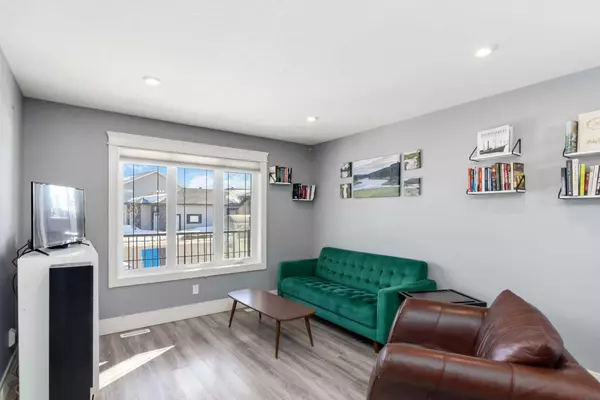 Fort Mcmurray, AB T9K 0T7,423 Prospect DR