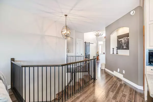 Sylvan Lake, AB T4S0E7,7 Leonard Close