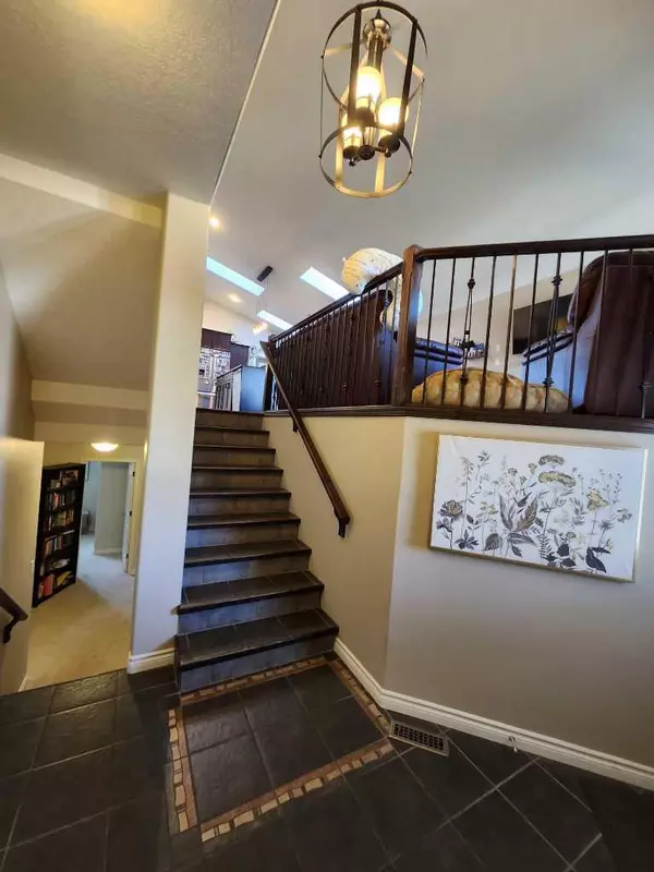 Coaldale, AB T1M1J4,2120 25 ST