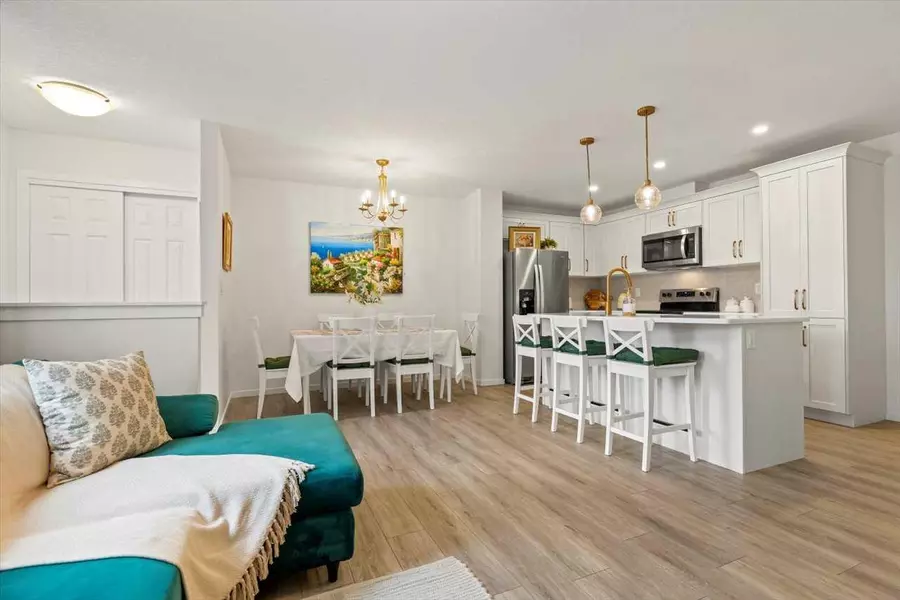 602 Osborne DR SW, Airdrie, AB T4B5G6