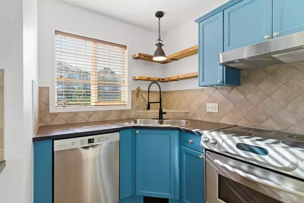 Airdrie, AB T4B3H5,140 Sagewood BLVD SW #1101