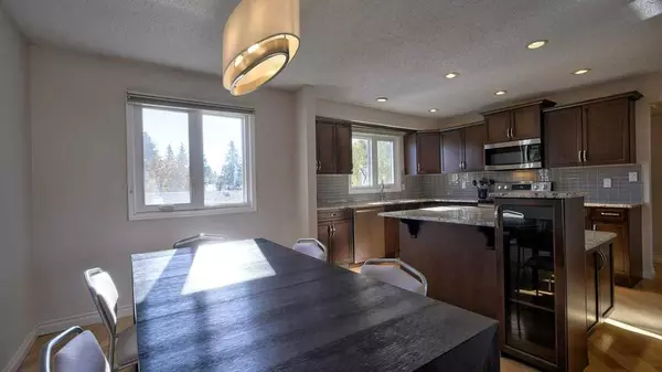 Calgary, AB T2L 1Z4,5650 Brenner CRES NW