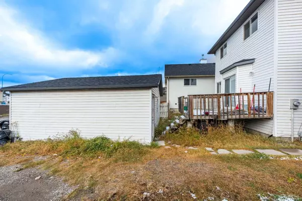 Calgary, AB T3J 5G4,171 TARAWOOD RD NE