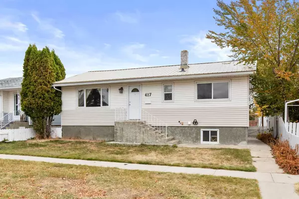 Redcliff, AB T0J 2P0,417 2 ST SE