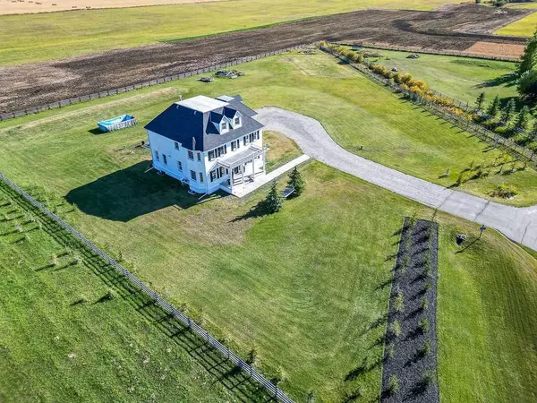 Rural Foothills County, AB T1S7A6,306036 43 ST W