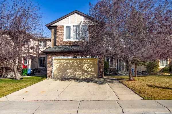 107 Panatella Close NW, Calgary, AB T3K0N2