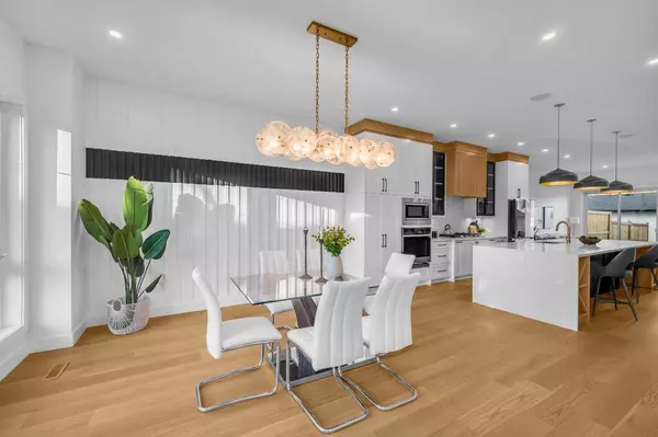 Calgary, AB T2K 0X9,3404 2 ST NW