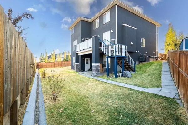 Chestermere, AB T1X 0P4,321 Kinniburgh CV