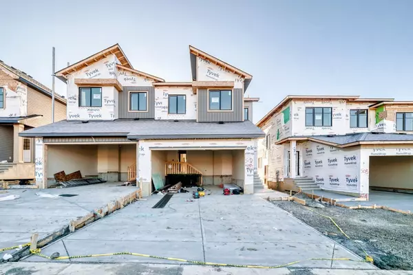 Cochrane, AB T4C2J8,512 Heritage BLVD