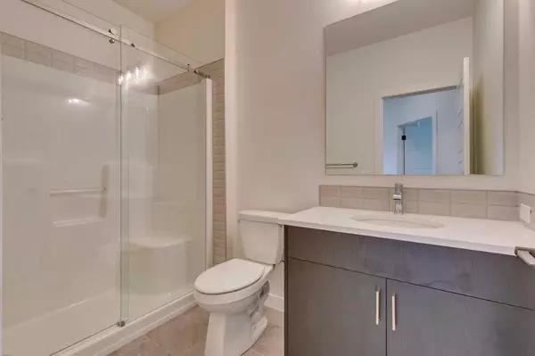 Chestermere, AB T1X2Z4,217 Chelsea CT