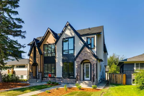 2412 29 AVE SW, Calgary, AB T2T 1N9