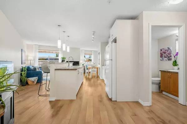 700 Willowbrook RD NW #2121, Airdrie, AB T4B 0L5