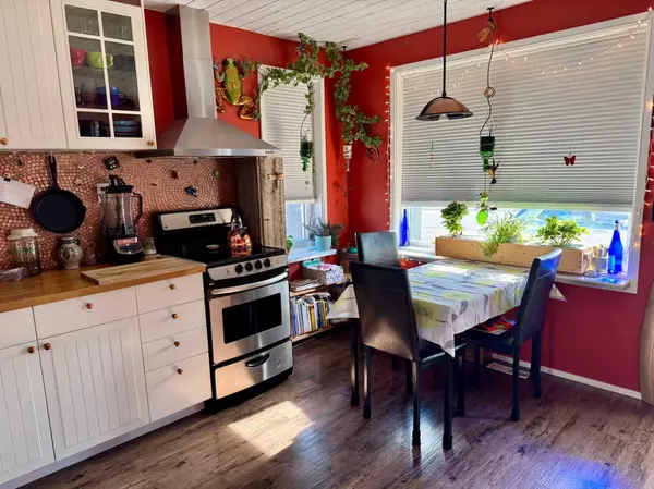 Coleman, AB T0K 0M0,8137 19 AVE