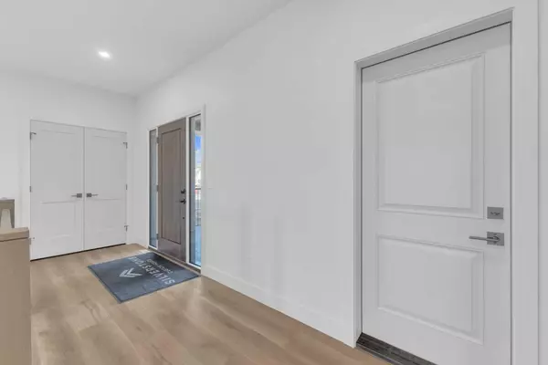 Red Deer, AB T4P 3G5,59 Everson Close