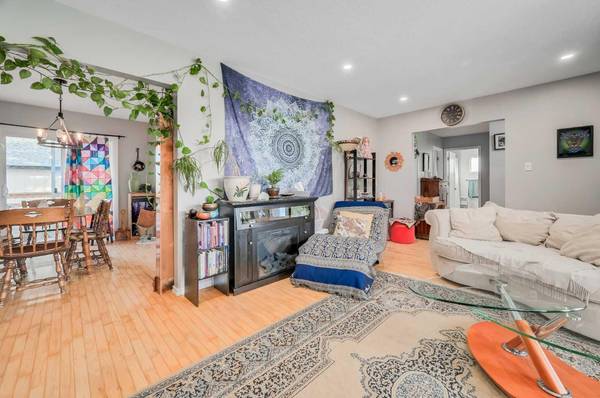 High River, AB T1V 1G6,92 2A ST