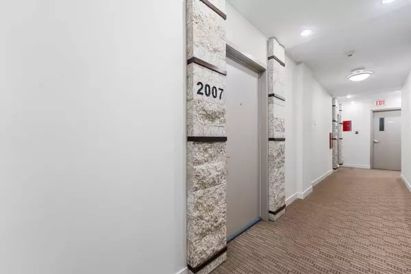 Calgary, AB T2V 0P7,8710 Horton RD SW #2007
